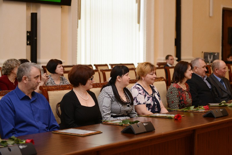 Центр занятости смоленское. Цветинская Елена Валерьевна Смоленск центр занятости. Центр занятости Смоленск. Центр занятости Смоленск официальный сайт. Центр занятости Смоленск сотрудники.