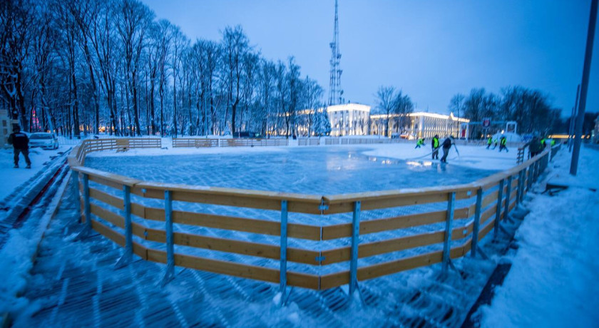 в Смоленске каток на площади Ленина планируют открыть 17 декабря - фото - 1